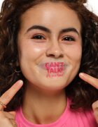 essence LIP SHEET masca pentru celule de buze 01 CAN`T TALK! 1 buc