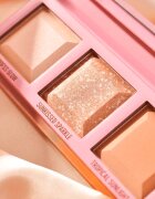 essence love that GLOW & BRONZE Patela pentru conturul fetei 16 g