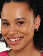 essence Micro Precise creion sprâncene precise culoare 04 Neutral Brown 0.05 g