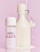 essence milky GLAZED baza hidratantă de machiaj cu efect iluminator 50 ml