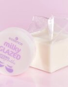 essence milky GLAZED pernuțe din hidrogel zona ochilor 60 buc