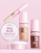 essence silky BLUR machiaj hidratant și natural de acoperire pentru un aspect mat culoare 50 30 ml