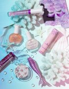 essence So Mesmerizing ulei pentru buze 32 ml