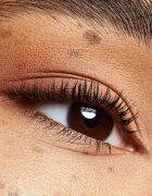 essence The Brown Edition paletă cu farduri de ochi mini 3.6 g