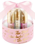 essence The Most Wonderful Kiss of The Year set cadou de Crăciun de buze pentru femei 3x1 buc