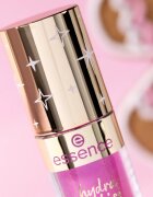 essence The Most Wonderful Kiss of The Year set cadou de Crăciun de buze pentru femei 3x1 buc