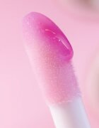essence The Most Wonderful Kiss of The Year set cadou de Crăciun de buze pentru femei 3x1 buc