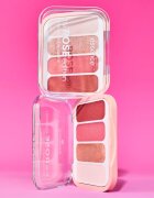 essence The Rose Edition paletă cu farduri de ochi mini 3.6 g