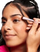 essence Throwing a little shade pensula rotunda pentru machiaj 1 buc