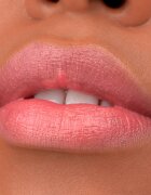 essence TINTED kiss lip gloss hidratant culoare 03 4 ml