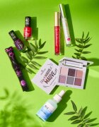 essence WHAT THE FAKE! luciu de buze pentru un volum suplimentar culoare 01 oh my plump! 4.2 ml