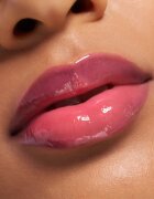 essence WHAT THE FAKE! luciu de buze pentru un volum suplimentar culoare 102 Pink About It 4 ml