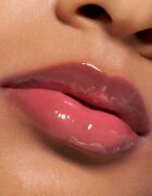 essence WHAT THE FAKE! luciu de buze pentru un volum suplimentar culoare 103 Bare But Better 4 ml