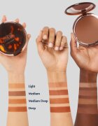 Estée Lauder Bronze Goddess autobronzant cu efect de pulbere culoare Medium 21 g