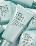 Estée Lauder DayWear Multi-Protection Anti-Oxidant Sheer Tint Release Moisturizer SPF 15 crema hidratanta si tonifianta pentru toate tipurile de ten S