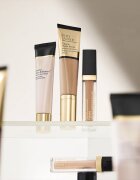 Estée Lauder Futurist Soft Touch Brightening Skincealer corector pentru o piele mai luminoasă culoare 3N 6 ml