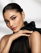 Estée Lauder Pure Color The Essential Eyeshadow Quad paletă cu farduri de ochi cu aplicator culoare Power Brunch 4 g