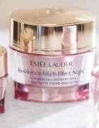 Estée Lauder Resilience Multi-Effect Night Tri-Peptide Face and Neck Creme crema de noapte cu efect lifting pentru față și gât 50 ml