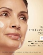 Estée Lauder Revitalizing Supreme+ Youth Power Creme cremă de zi lifting și fermitate pentru strălucirea și netezirea pielii 75 ml