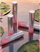 flormar K-Spirit Glow Lip Tint ruj lucios hidratant cu particule stralucitoare culoare 004 - Peach Fizz 4 ml