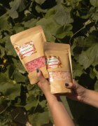 Folk & Flora Raspberry & Rose sare de baie 500 g