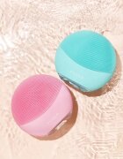 FOREO LUNA™ 3 Mini dispozitiv sonic de curățare Mint 1 buc