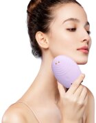 FOREO LUNA™ 3 Plus dispozitiv sonic de curățare cu funcție termică și masaj ferm piele sensibilă 1 buc