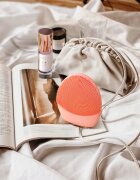 FOREO LUNA™4 aparat pentru masaj pentru curățarea și fermitatea feței piele normală