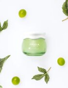 Frudia Green Grape crema gel pentru hidratare. pentru micsorarea porilor 55 g