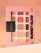 Gabriella Salvete Sunset Glow 15 Shades of Sunset paletă cu farduri de ochi 15 g