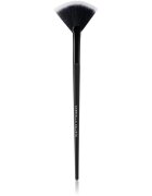 Gabriella Salvete Tools Highlighter Brush iluminator pensulă corectoare 1 buc
