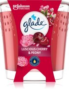 Glade Luscious Cherry & Peony lumânare parfumată 112 g