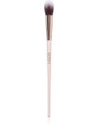 GOSH COPENHAGEN Setting & Highlighter Brush iluminator pensulă corectoare 1 buc