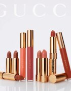 Gucci Beauty Rouge à Lèvres Satin Lipstick ruj satinat culoare 220 Suzanne Sunset 3.5 g
