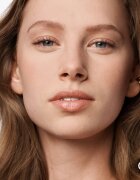 GUERLAIN Parure Gold Skin Diamond Micro-Powder pudra pentru stralucire culoare 02 Light / Clair 35 g
