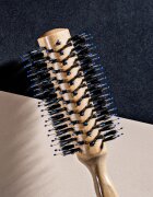 Hair Rituel by Sisley The Blow Dry Brush N°2 perie rotundă pentru par cu efect de netezire 1 buc