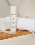 Health Labs Care Balance On Shampoo sampon hidratant cu probiotice 250 ml