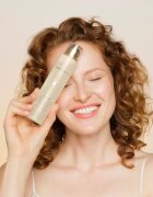Health Labs Care Glow On Body Exfoliating Serum ser exfoliant de netezire cu 2% acid salicilic 100 ml
