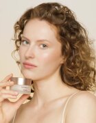 Health Labs Care Glow On Lifting and Smoothing Mask mască pentru față cu efect de lifting și fermitate 50 ml