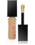 Huda Beauty Faux Filter Concealer anticearcan cu efect de lunga durata culoare Granola 9 ml