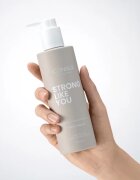 ICONIQUE Professional STRONG LIKE YOU Repair & Strengthening balsam pentru indreptare pentru par deteriorat 250 ml