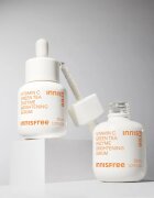 innisfree Green Tea Enzyme Vitamin C Brightening Serum ser stralucire cu vitamina C pentru uniformizarea nuantei tenului 30 ml