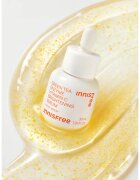 innisfree Green Tea Enzyme Vitamin C Brightening Serum ser stralucire cu vitamina C pentru uniformizarea nuantei tenului 30 ml