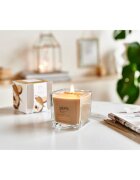 ipuro Essentials Cedar Wood lumânare parfumată 125 g