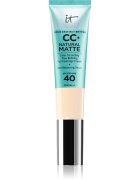IT Cosmetics Your Skin But Better CC+ Natural Matte crema CC pentru un aspect mat SPF 40 Fair Warm 32 ml