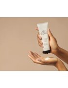 John Masters Organics Rose & Apricot Hair Milk lapte pentru par ce nu necesita clatire pentru varfuri deteriorate 118 ml