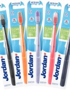 Jordan Clean Smile Medium perie de dinti 1 buc
