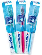 Jordan Target Teeth & Gums Medium perie de dinti 1 buc