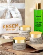 KESEM Day and Night Gift Set set cadou ziua și noaptea