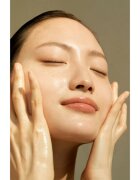 Klairs Gentle Black Fresh Cleansing Oil ulei de curățare blând pentru ten gras 150 ml